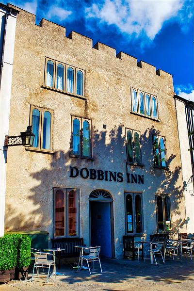 chuyện ma khách sạn dobbins inn