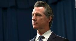 thong-doc-newsom