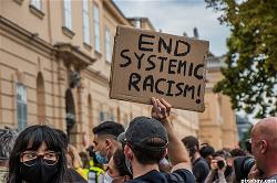 racist-racism-protest-bieu-tinh-chong-ky-thi