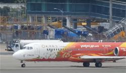 phi-co-comac-vietjet