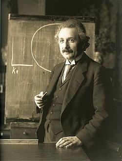 einstein-1921-by-f-schmutzer-restoration