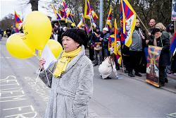 afp-protest-china-tibetan-urghur