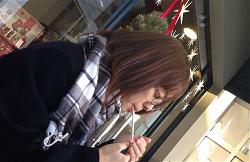 a-smoking-girl-a-thuoc-la-ciagrette