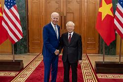 a-joe-biden-met-nguyen-phu-trong-in-hanoi-vietnam-in-2023