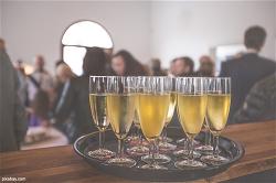z-bar-crowd-party-beer-alcohol-whisky-champagne-drink-music