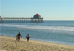 z-huntington-beach-tourist-tourism-vacation