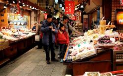 a-japan-kyoto-market-01