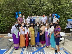cambodian-family-2