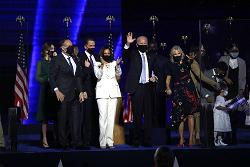 biden-harris-tuyen-bo-thang-cu