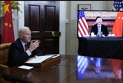 biden-hop-voi-tap-can-binh