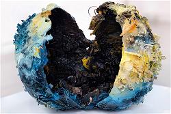 ann-phong-we-open-the-earth-to-search-for-treasure-and-find-only-trash-inside
